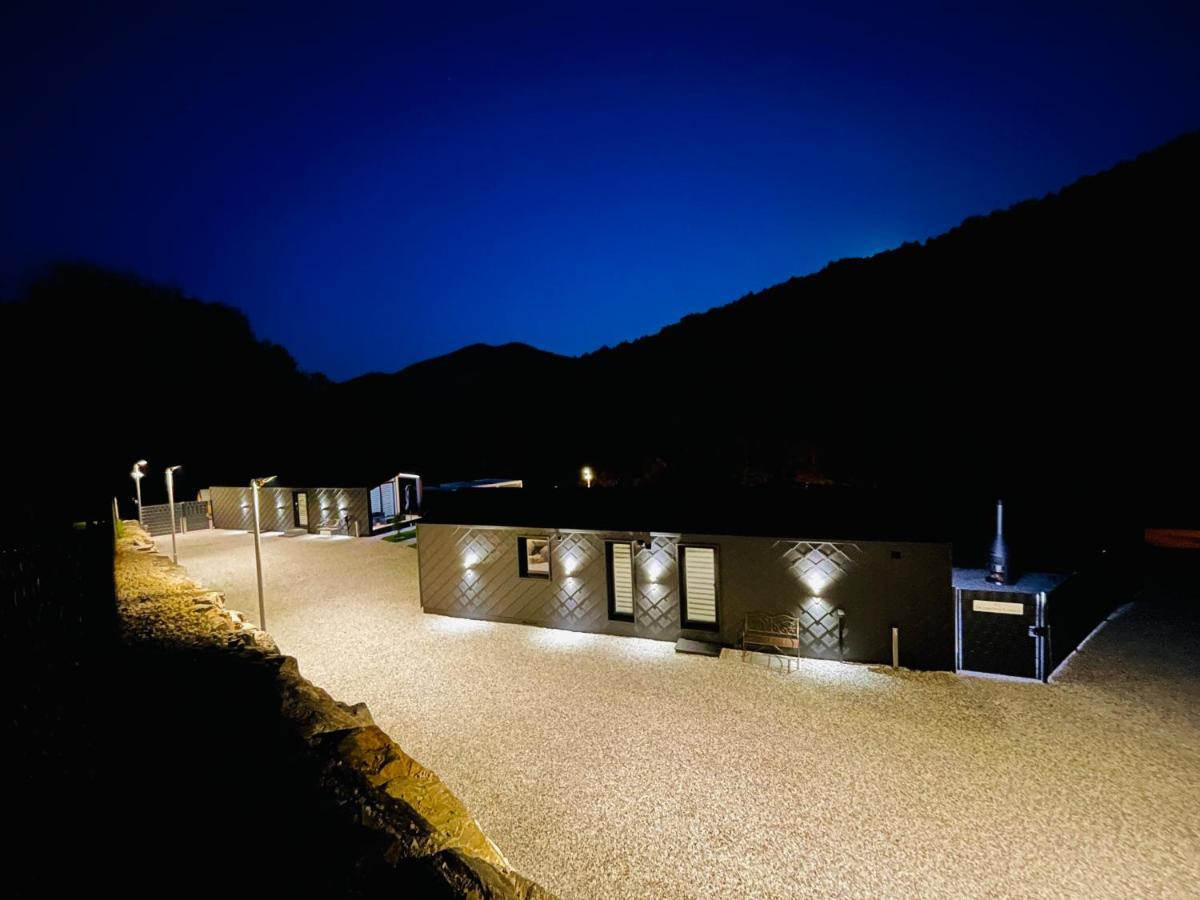 Voralpen Lodge - Ferienhaus Mit Gym & Wellnessbereich Traisen Extérieur photo