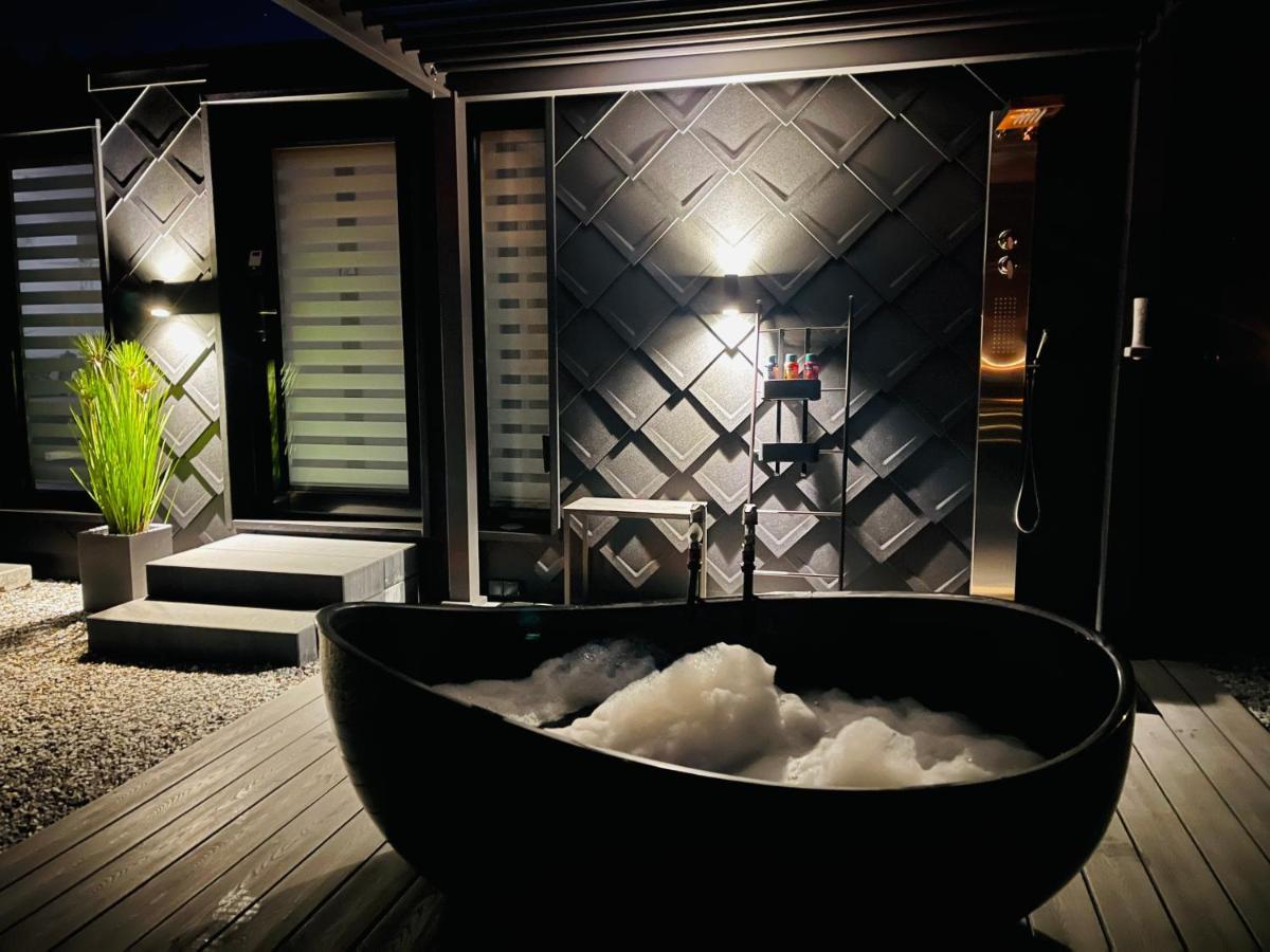 Voralpen Lodge - Ferienhaus Mit Gym & Wellnessbereich Traisen Extérieur photo