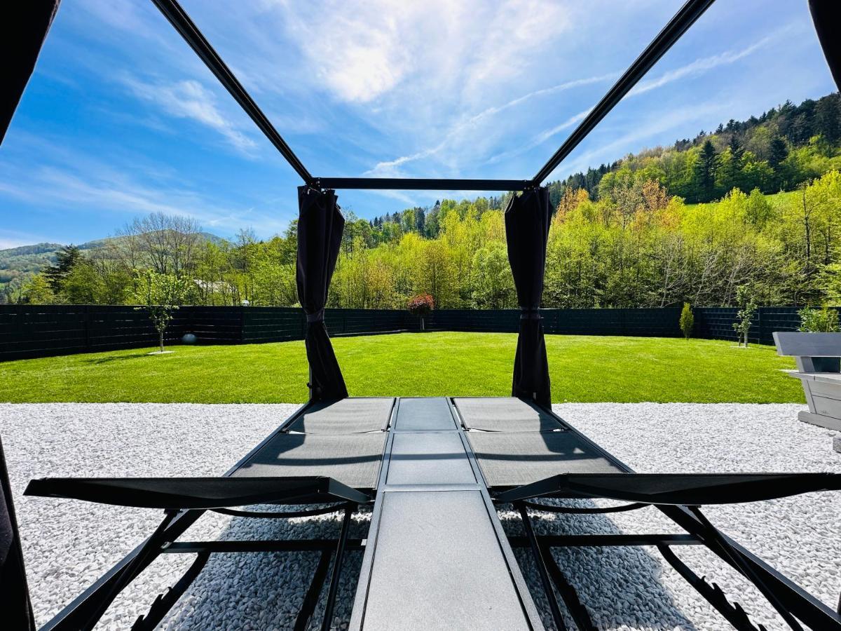 Voralpen Lodge - Ferienhaus Mit Gym & Wellnessbereich Traisen Extérieur photo
